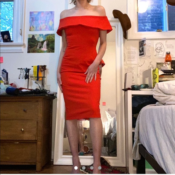 Aritzia babaton red Ruslan midi off shoulder dress size 6